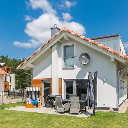 5 Sterne-Ferienhaus Eisvogel Am See Mit Sauna Und Kamin Krakow am See Exteriér fotografie