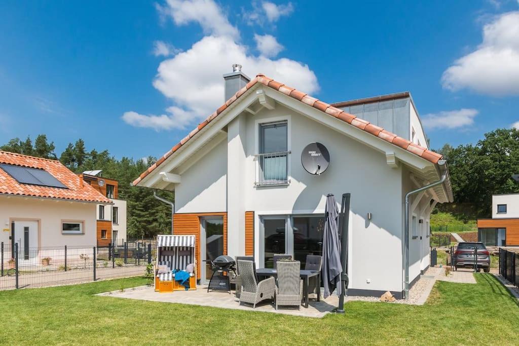 5 Sterne-Ferienhaus Eisvogel Am See Mit Sauna Und Kamin Krakow am See Exteriér fotografie