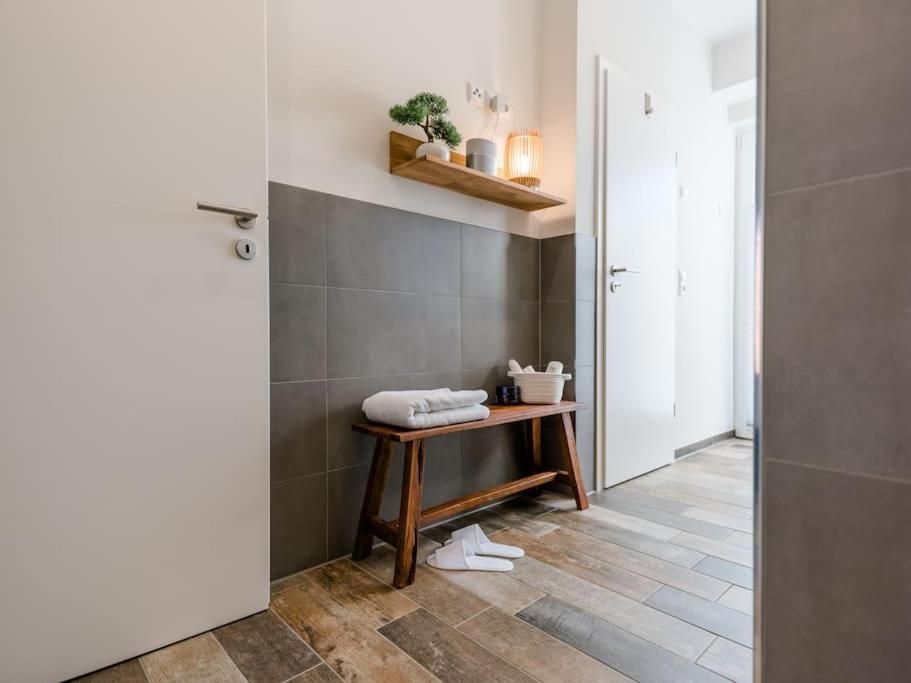 5 Sterne-Ferienhaus Eisvogel Am See Mit Sauna Und Kamin Krakow am See Exteriér fotografie