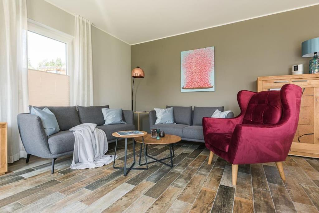 5 Sterne-Ferienhaus Eisvogel Am See Mit Sauna Und Kamin Krakow am See Exteriér fotografie